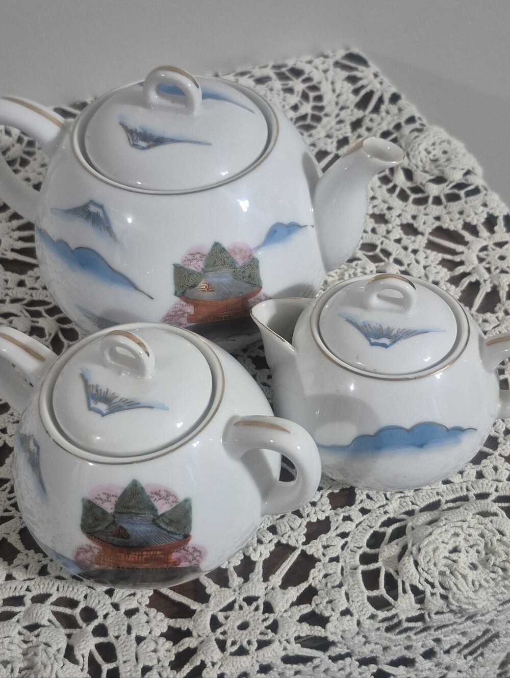 Vintage Fujita Kutani Teapot Creamer Sugar Bowl
